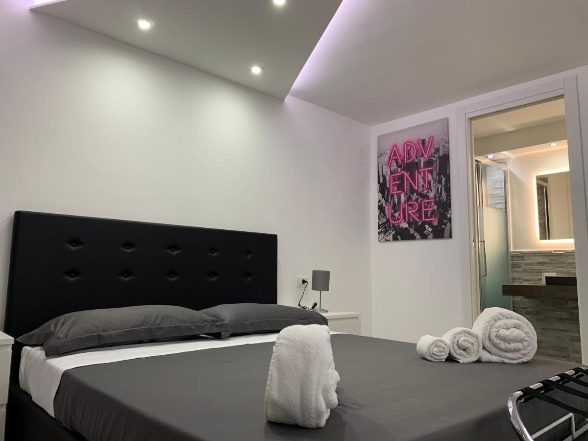 Rossella'S Home ปาแลร์โม ภายนอก รูปภาพ